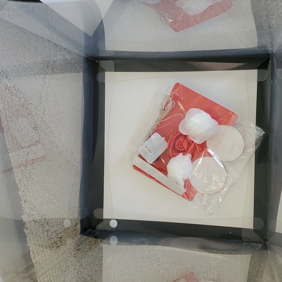 Romantic Ross Flower Gift for Women Birthday Anniversary - Picture 7 of 12